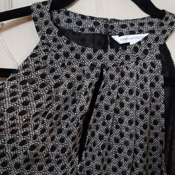 DIANE VON FURSTENBERG black toupe silk top - Picture 4 of 11